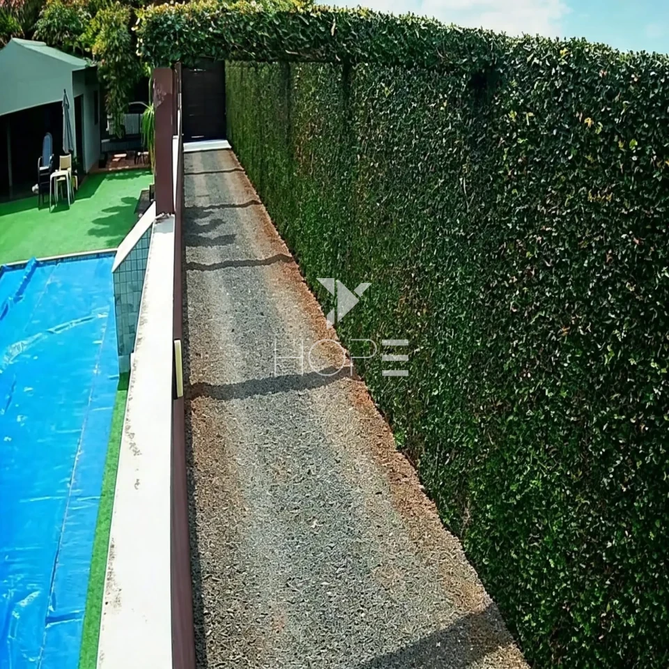 Imagens do imóveis Chácara à Venda com Piscina – 580m² – 4 Quartos (1 Suíte) – Vila Feliz – Apucarana/PR
