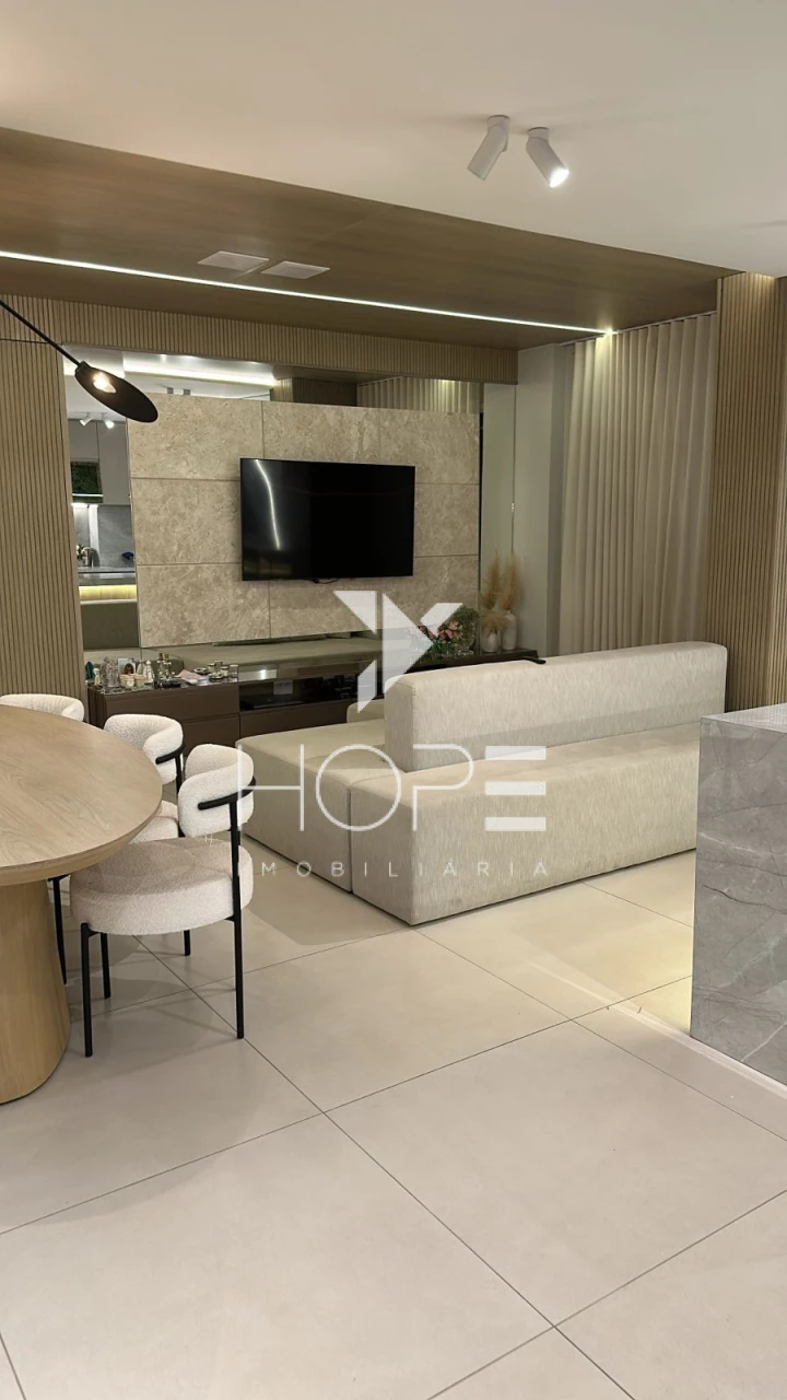 Apartamento à venda – 2 quartos – 77 m² – Gleba Palhano – Londrina/PR