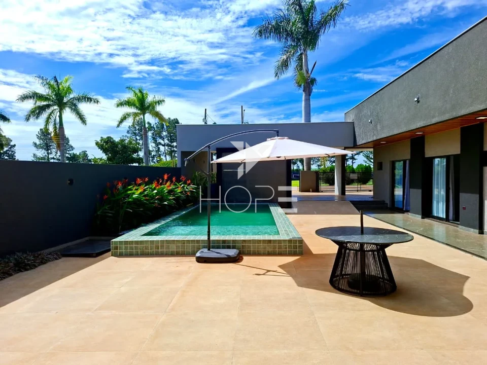 Imagens do imóveis Condomínio Riviera do Poente - chácara de alto padrão à venda com 520 m² - 4 quartos - piscina - porteira fechada - Alvorada do Sul PR