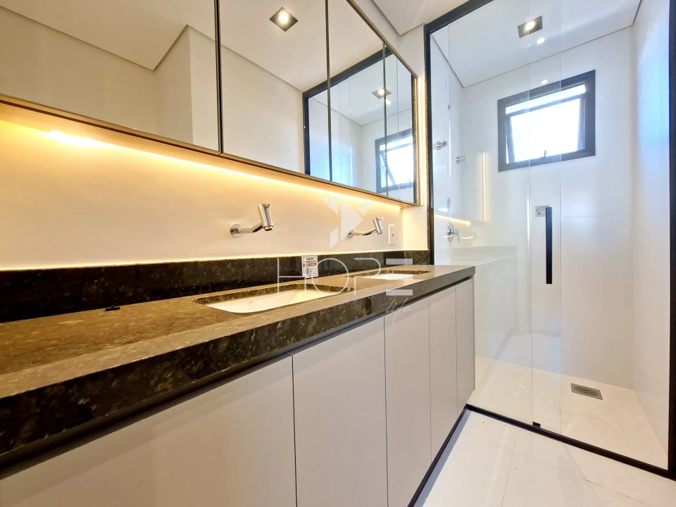 Imagens do imóveis Edifício Odyssey - Apartamento à venda com 86m² - 2 quartos (1 suíte) - 2 vagas - último andar - Centro - Londrina PR