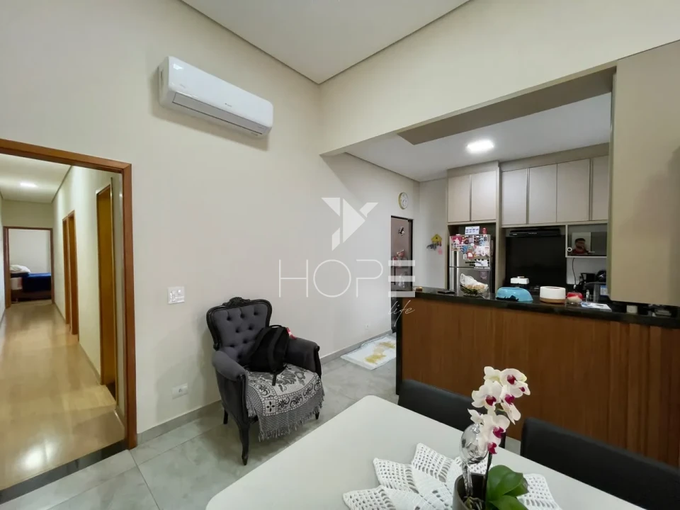 Imagens do imóveis Casa Assobradada à Venda – 153m² – 3 Quartos (1 Suíte) – Santa Mônica – Zona Norte – Londrina/PR