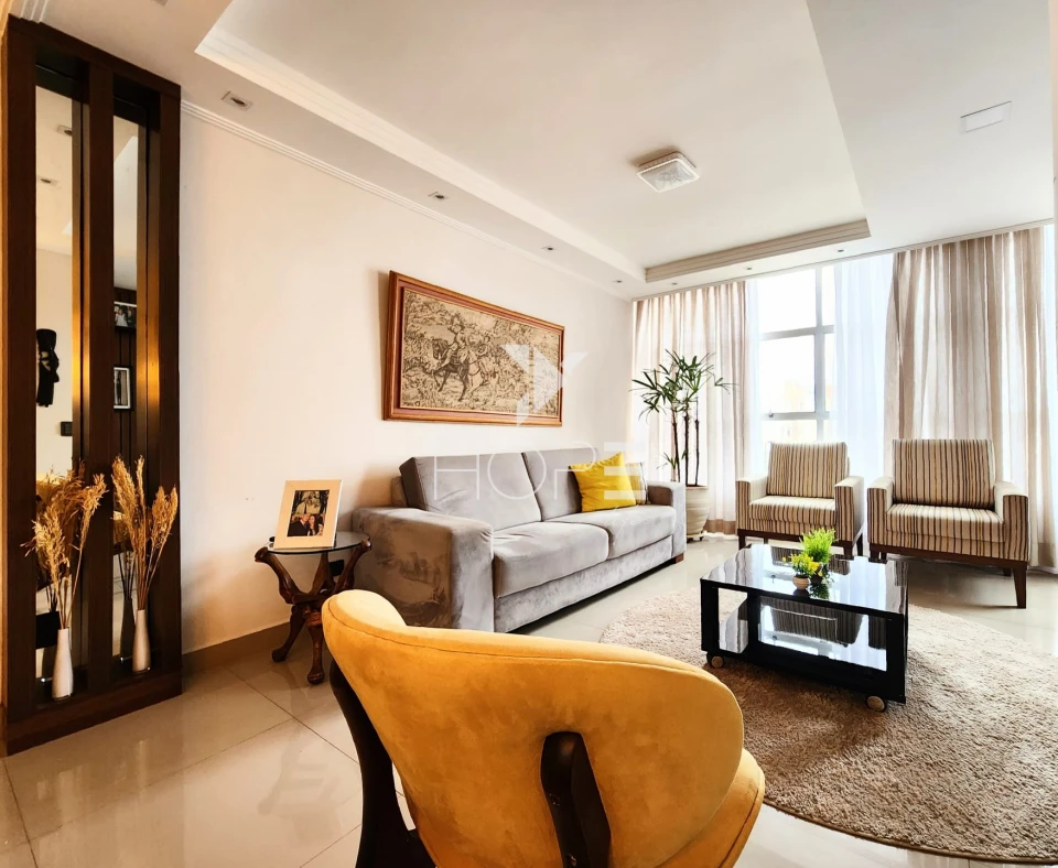 Condomínio Castelo Branco - apartamento à venda com 100m² - 3 quartos - 2 banheiros - 1 vaga - Jardim Bela Itália - Cambé PR