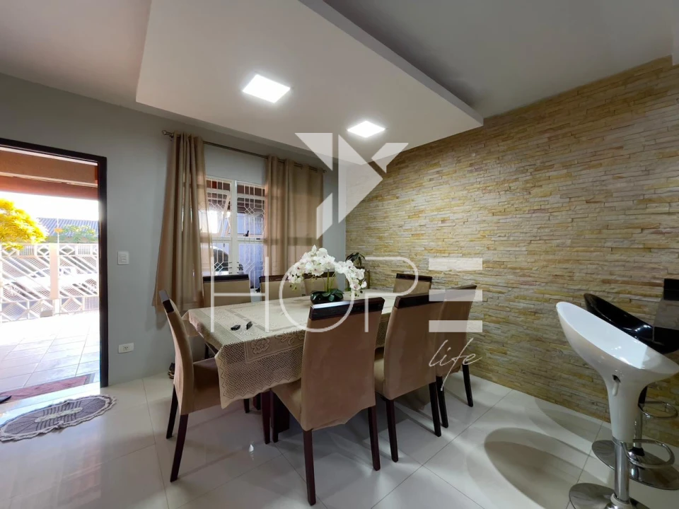 Imagens do imóveis Sobrado com piscina à Venda – 276m² Internos – 5 Quartos – Jardim Silvino – Zona Leste – Cambé/PR