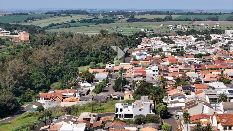 Imagens do imóveis Sobrado com piscina à Venda – 261m² – 3 Quartos (2 Demi-suítes) – Jardim das Mansões – Cambé/PR