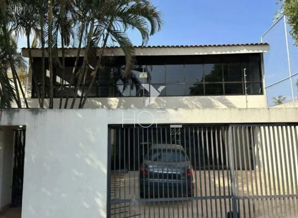Imagens do imóveis Casa comercial para locação com 500 m² - 12 salas - piscina - quadra esportiva - Centro - Londrina PR