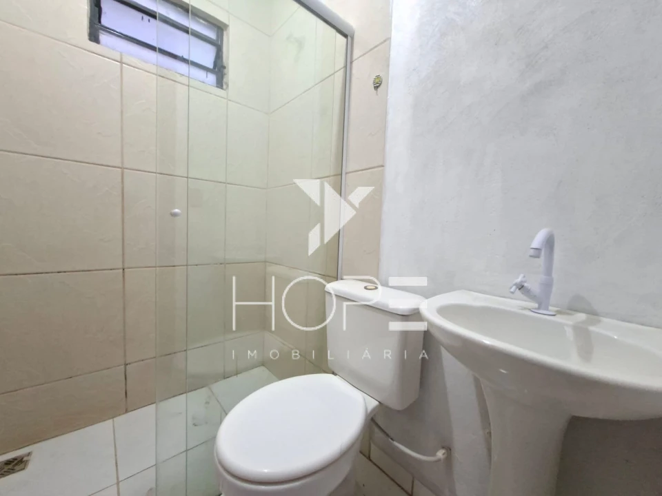 Casa 2 Quartos para Locação na Vila Romana – Londrina