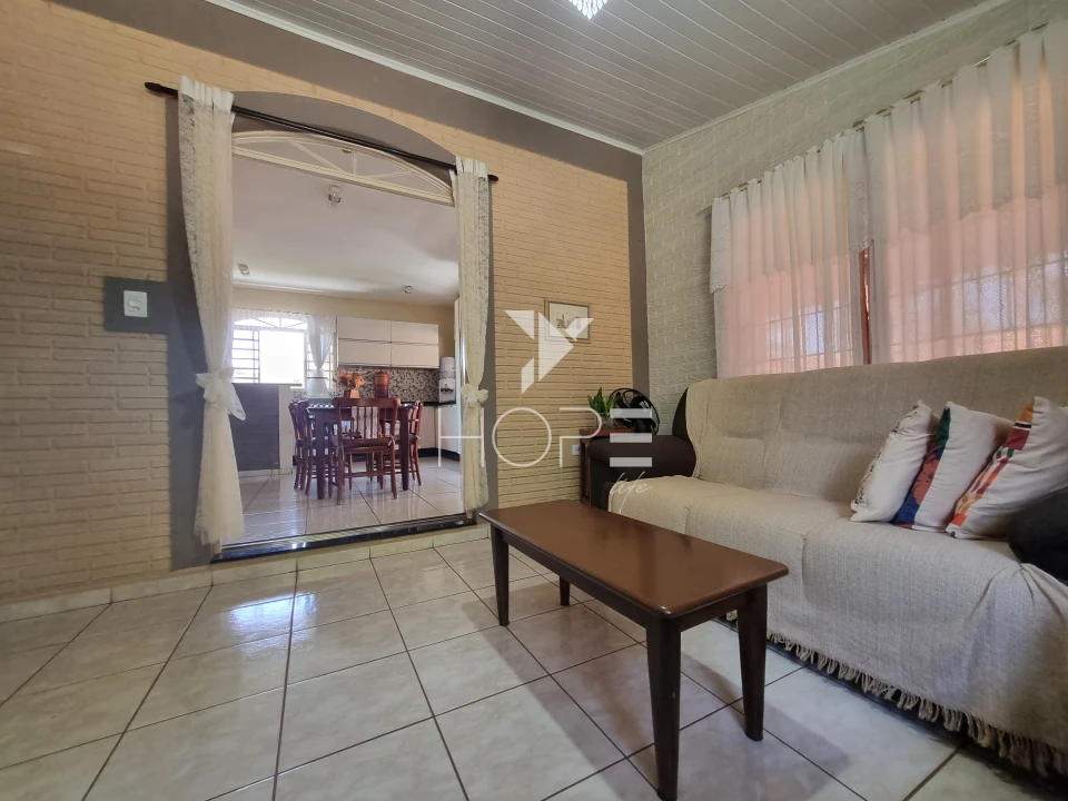 Imagens do imóveis Condomínio Riviera do Poente – Chácara À venda – 1000m² – 2 Quartos – 4 vagas – Alvorada do Sul/PR