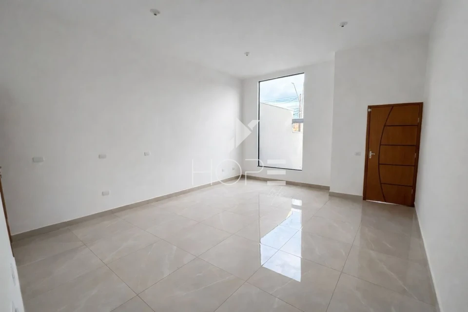 Imagens do imóveis Casa à venda no Jardim Coliseu em Londrina – 132 m², 3 quartos (1 suíte), 3 banheiros e espaço gourmet – Zona Norte