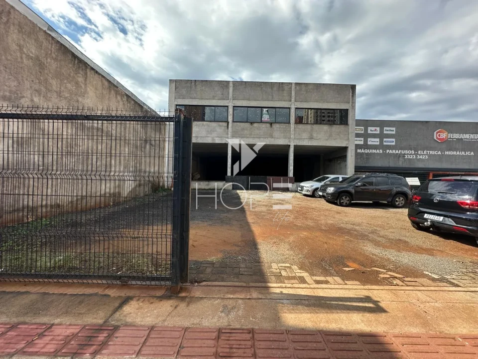 Imagens do imóveis Ponto comercial à venda com 1.300 m² - 3 pavimentos - Avenida Duque de Caxias - região central - Londrina PR