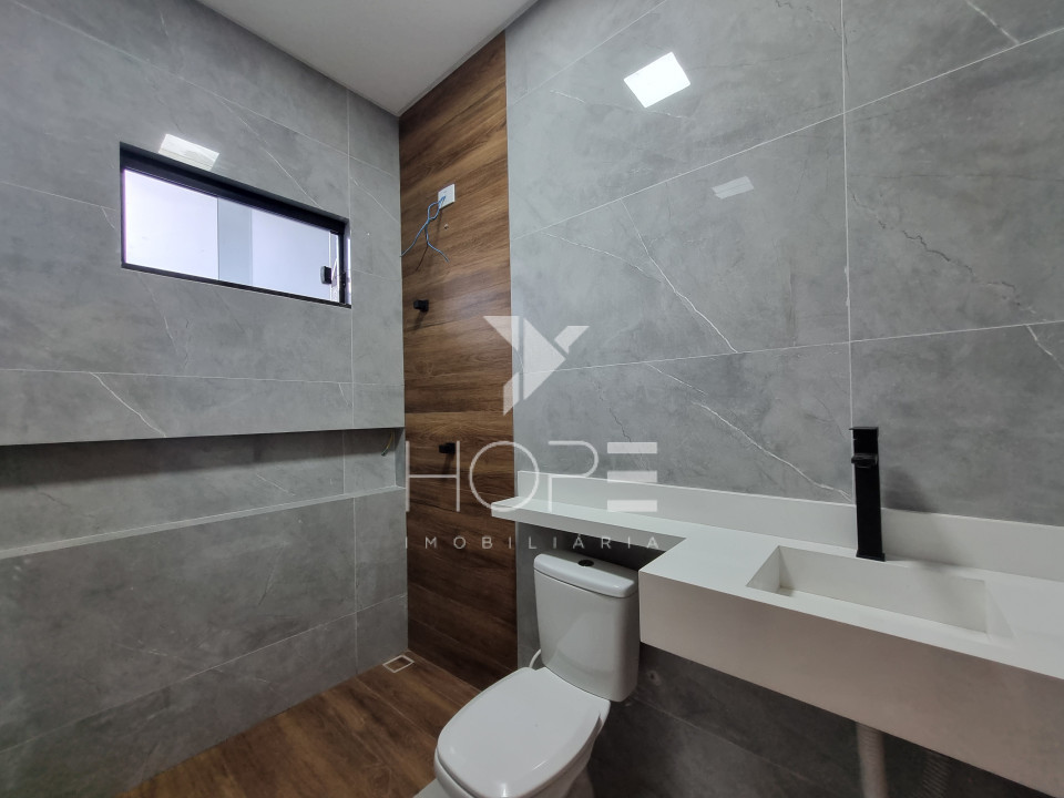 Imagens do imóveis CASA À VENDA NA REGIÃO NORTE