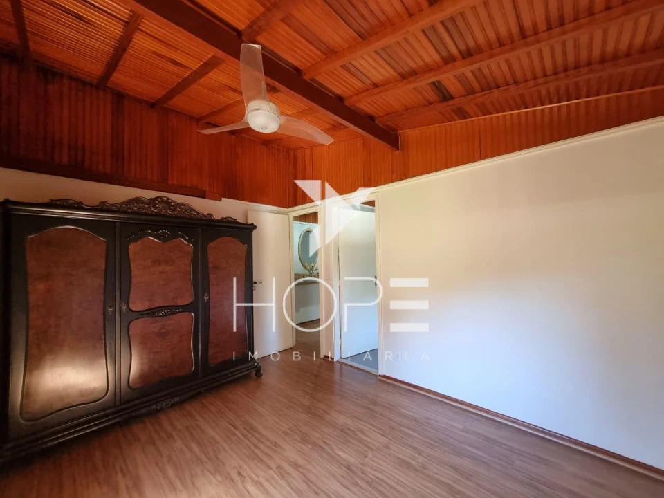 Chácara escriturada molhada à venda – Porteira Fechada – 12.000m² – Alvorada do sul/PR