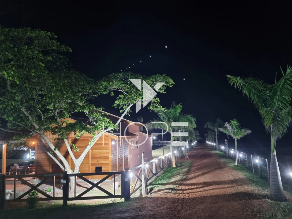 Imagens do imóveis Fazenda Leiteira Porteira Fechada à Venda – 78 Alqueires – Paranavaí/PR – Estrutura Completa + Usina Solar