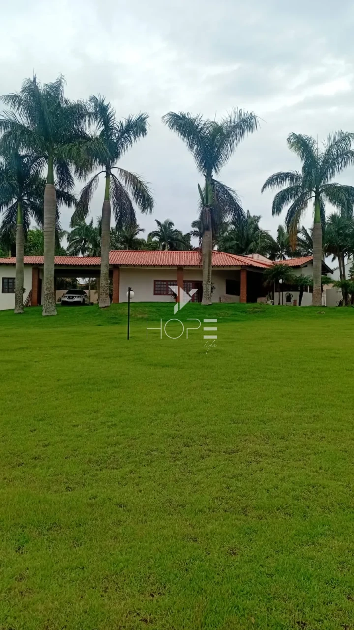 Imagens do imóveis Casa de Alto Padrão com 3 Suítes em Condomínio Fechado – Terreno de 5.000m² com Piscina Aquecida e Espaço Gourmet – Rolândia/PR