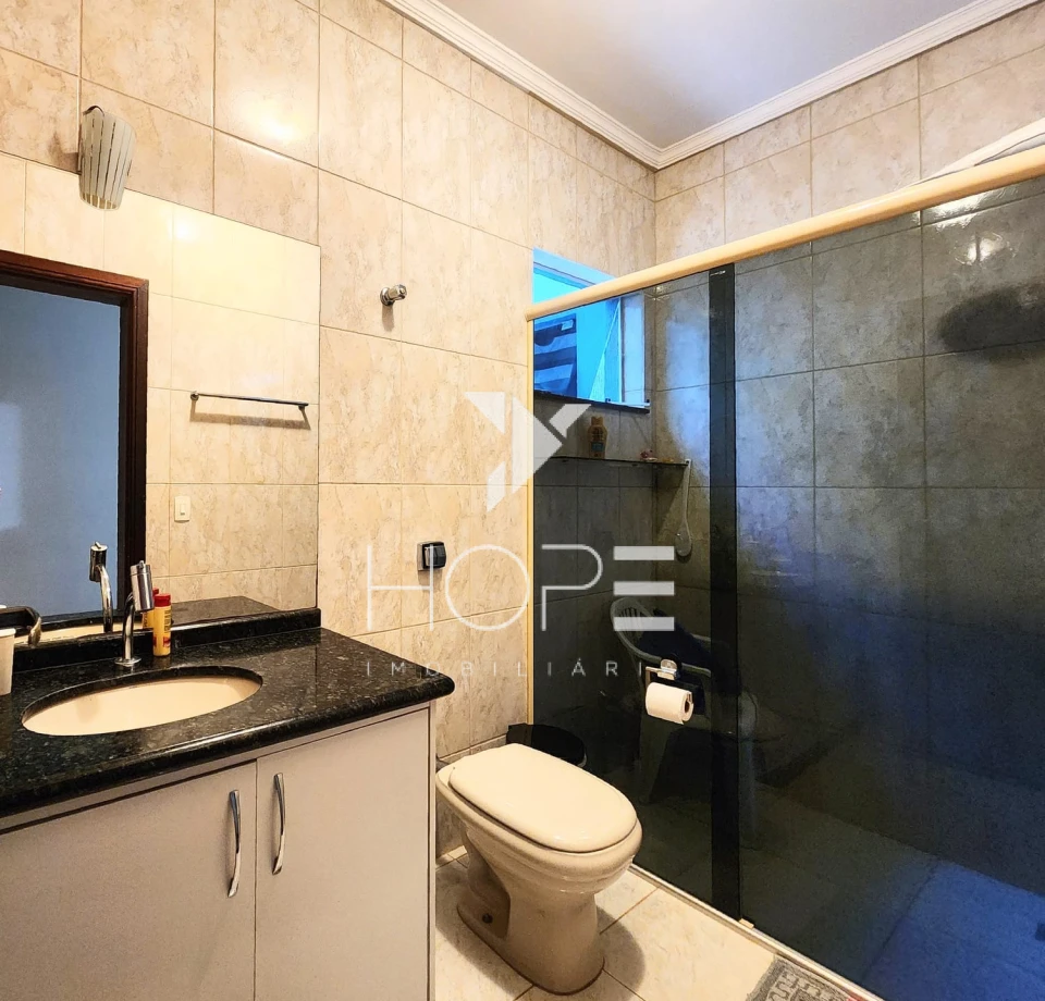 Imagens do imóveis Sobrado Residencial e Comercial à Venda – 300 m² – Terreno 568 m² – Vila Balarotti – Londrina PR