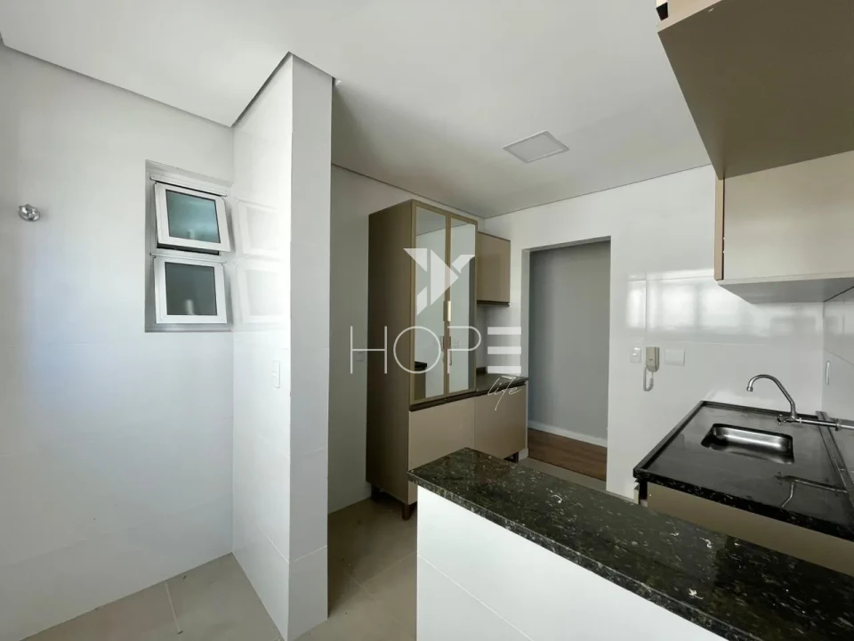 Apartamento à Venda – 59 m² – 2 Quartos – Edifício Torre de Belém – Centro – Londrina/PR