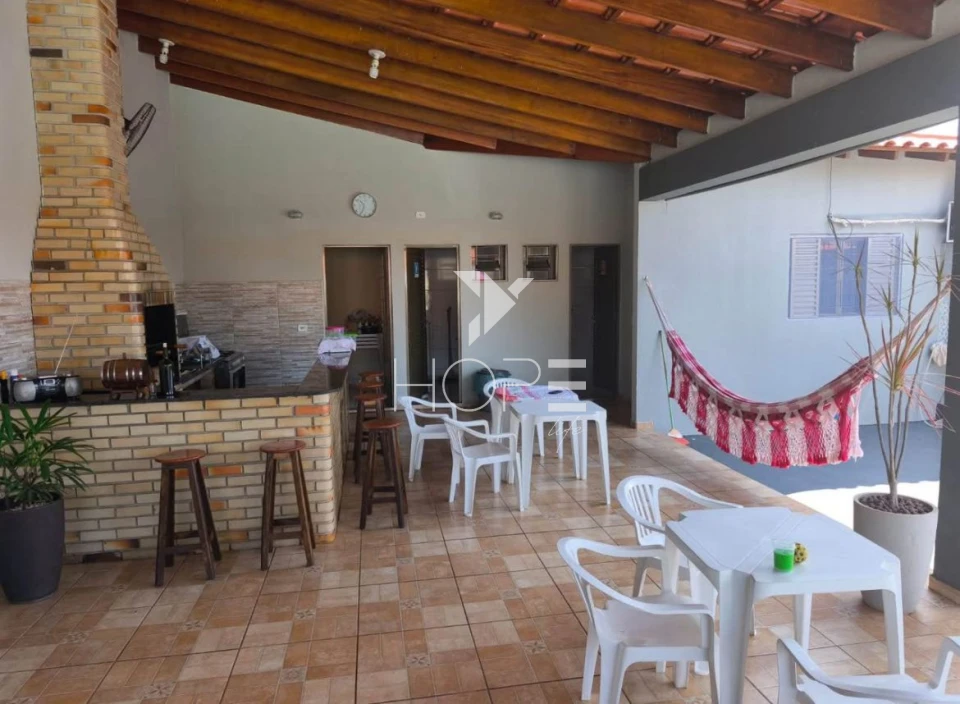 Imagens do imóveis Casa à venda com 135 m² - 1 quarto - 2 banheiros - 3 vagas - Balneário Tibagi - Ibiporã/PR