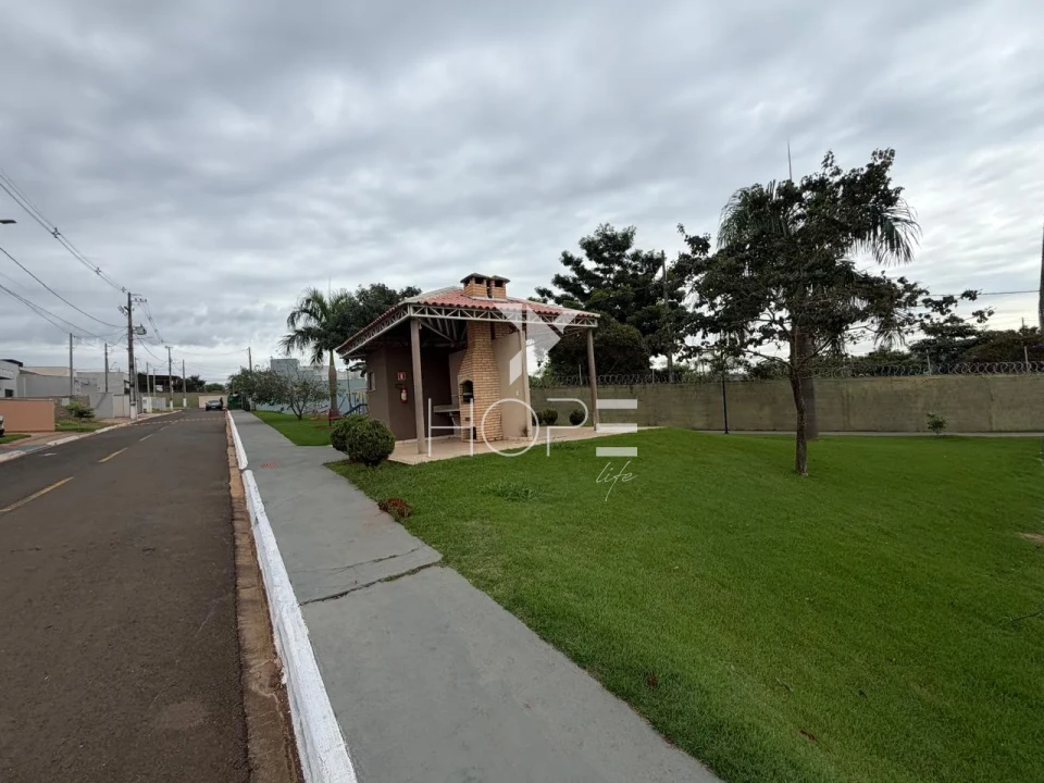 Imagens do imóveis Casa em Condomínio à Venda e Locação – 105m² – 3 Quartos (1 Suíte) – Condomínio Royal Norte – Zona Norte – Londrina/PR