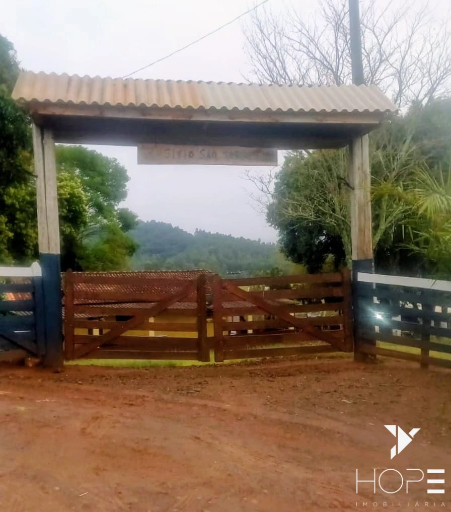 Imagens do imóveis Sítio Escriturado à venda – 6,25 alqueires – Tamarana/PR