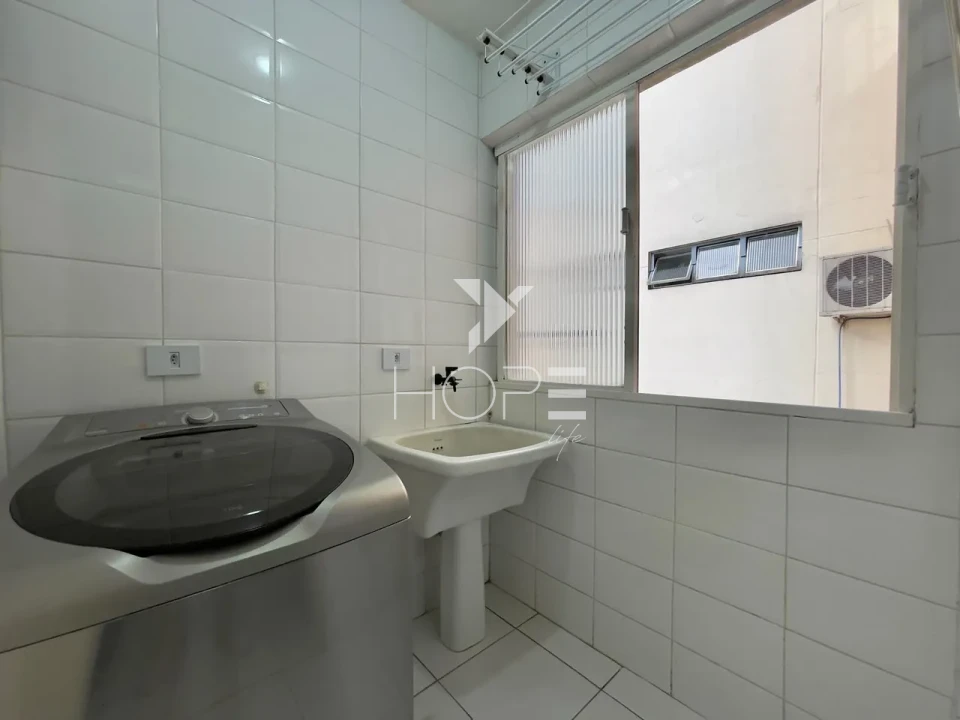 Imagens do imóveis Apartamento à Venda Semi Mobiliado – 63m² – 2 Quartos – Edifício Vilhena – Centro – Londrina/PR