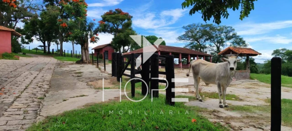 Fazenda de Alto Padrão à Venda – 56 Alqueires – Região de Sorocaba/SP