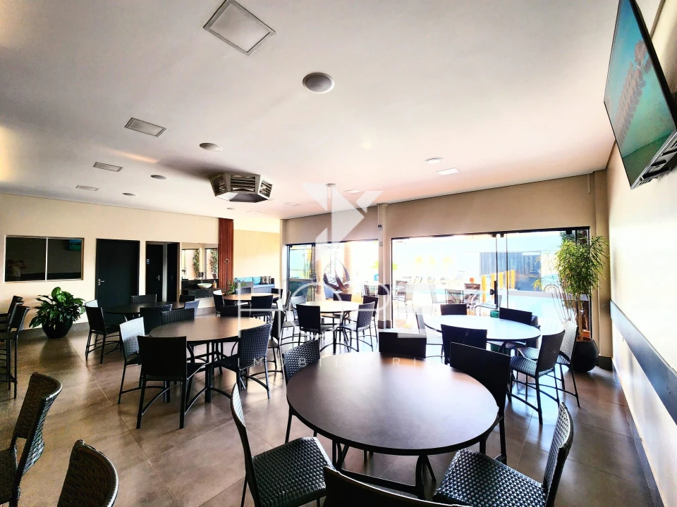 Imagens do imóveis Imóvel Comercial de Alto Padrão com Piscina e Espaço Gourmet à Venda em Cambé – Jardim do Café