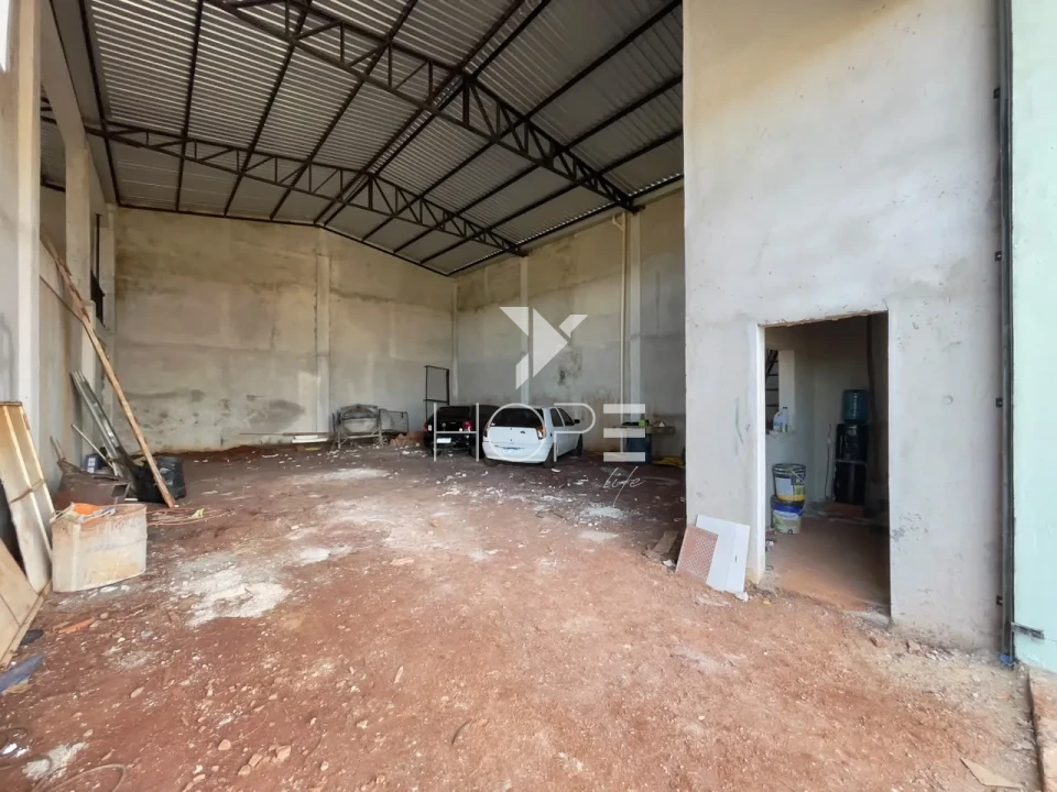 Imagens do imóveis Barracão Comercial à Venda e Locação – 238m² – Chácara Santa Maria – Cambé/PR