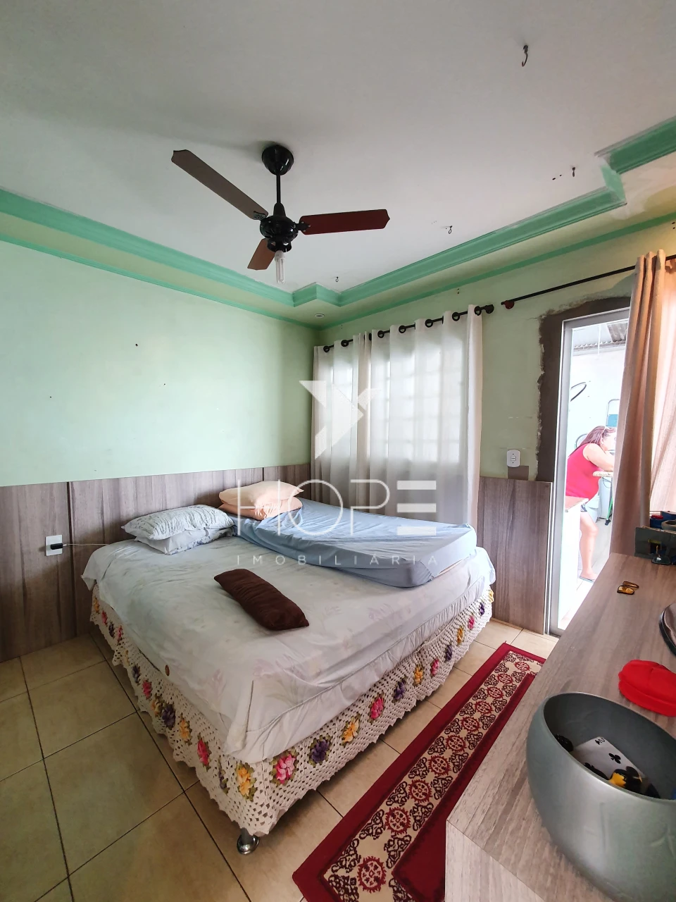 Imagens do imóveis Casa com 3 Quartos + Galpão Comercial à Venda – 285,66 m² – Conj. Hab. Santiago II – Londrina/PR