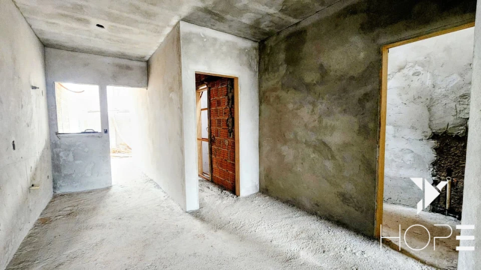 Imagens do imóveis Casa geminada à venda – 2 Quartos (1 Suíte) – 66m² – Jardim Padovani – Londrina/PR