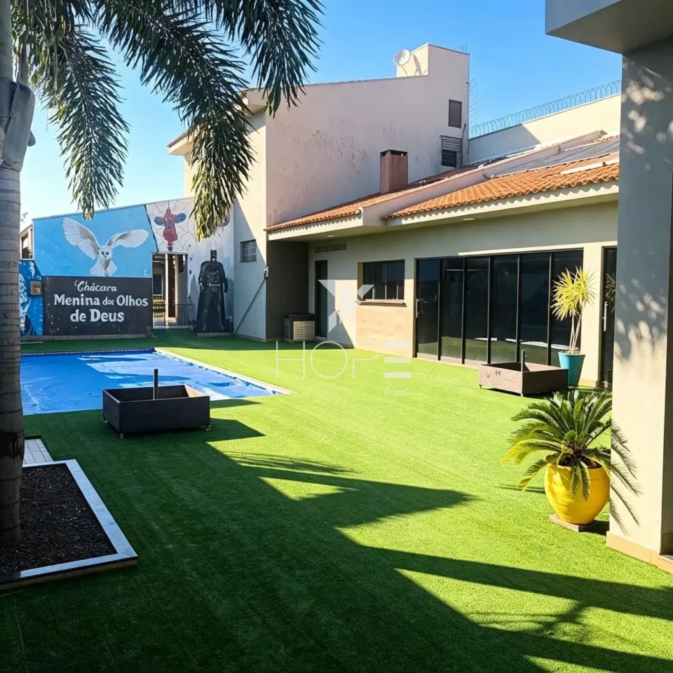 Imagens do imóveis Chácara à Venda com Piscina – 580m² – 4 Quartos (1 Suíte) – Vila Feliz – Apucarana/PR
