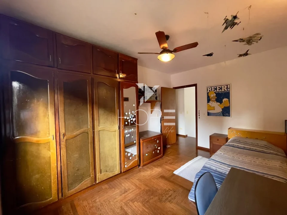 Imagens do imóveis Sobrado à Venda com Piscina – 301m² – 3 Quartos (1 Suíte) – Tucano – Zona Sul – Londrina/PR