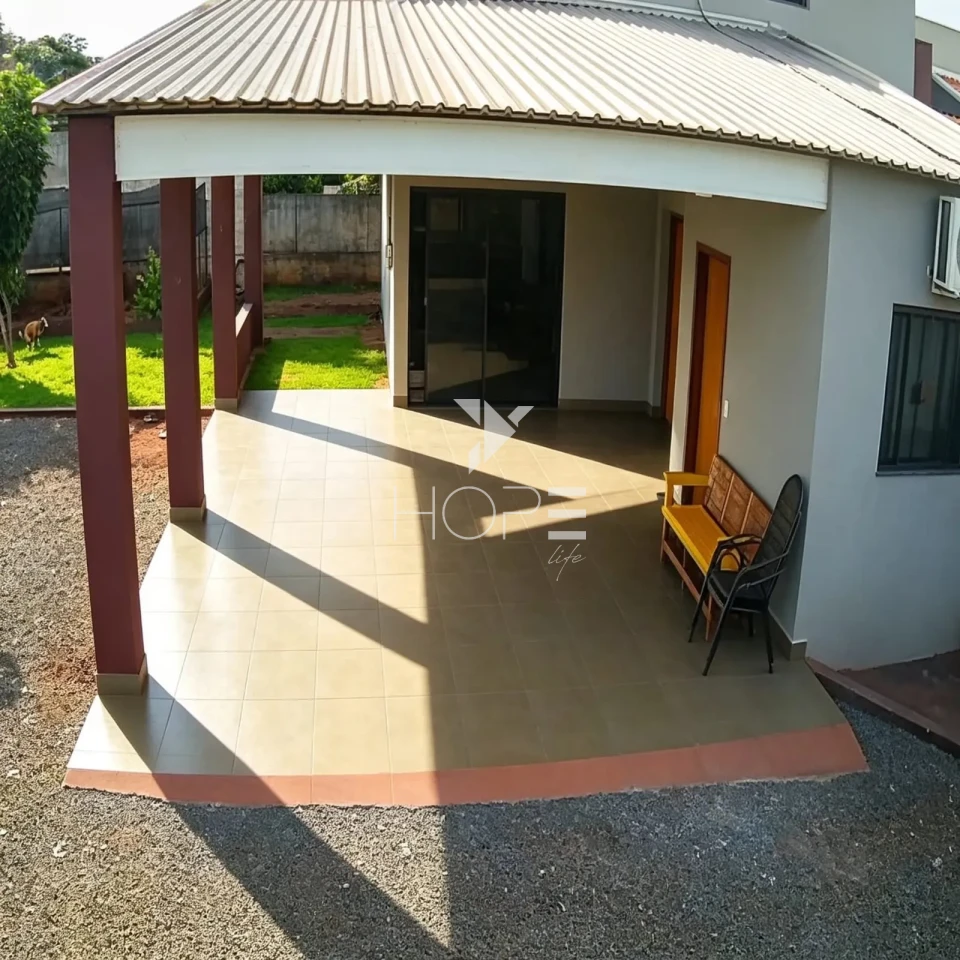 Imagens do imóveis Chácara à Venda com Piscina – 580m² – 4 Quartos (1 Suíte) – Vila Feliz – Apucarana/PR