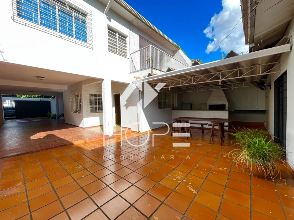 Sobrado com Edícula para Venda e Locação – 5 Quartos – Jardim Londrilar – Centro – Londrina/PR