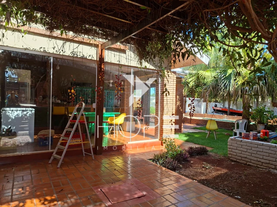 Imagens do imóveis Chácara de Alto Padrão à Venda – 2 Casas – Acesso ao Rio Paranapanema – Alvorada do Sul/PR