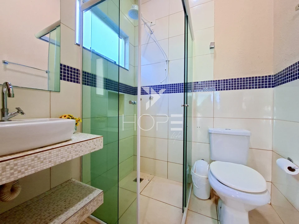 Imagens do imóveis Condomínio Riviera do Poente - chácara molhada à venda com 2.277 m² - 4 suítes - piscina - sauna - Alvorada do Sul PR
