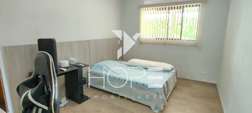 Casa à venda – 151 m² de área total – 72 m² privativos – Condomínio Estância Cabral – Cambé/PR