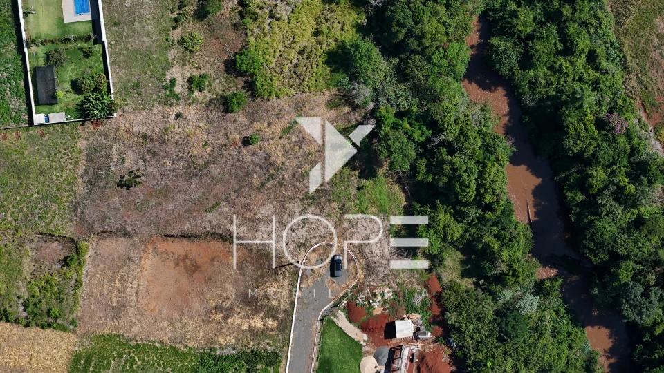 Imagens do imóveis Terreno em Condominio de Chácara à Venda - Condomínio Portal Fazenda 2.484.93m²– Zona Sul  Londrina PR