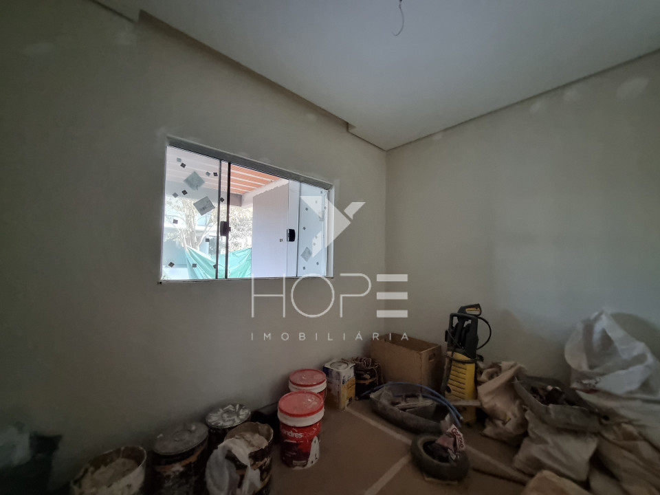 Imagens do imóveis CASA À VENDA EM CONDOMÍNIO NA ZONA NORTE