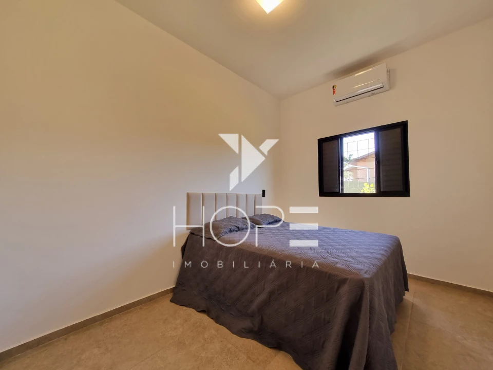 Chácara Beira-Rio de Alto Padrão à Venda – Condomínio Porto das Águas – Porecatu/PR