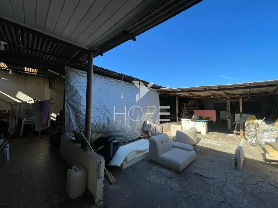 Imagens do imóveis Casa à venda com 375 m² - 2 quartos - 1 banheiro - 2 vagas - Jardim Silvino - Cambé PR