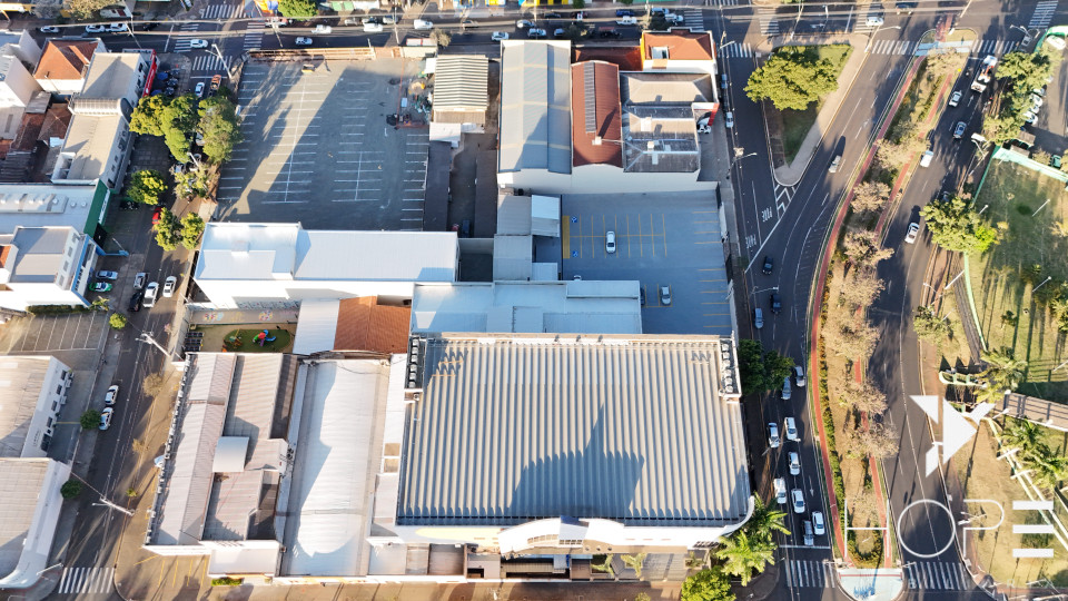 Imagens do imóveis Ponto Comercial de 768,75m² na Av. Duque de Caxias – Oportunidade Única