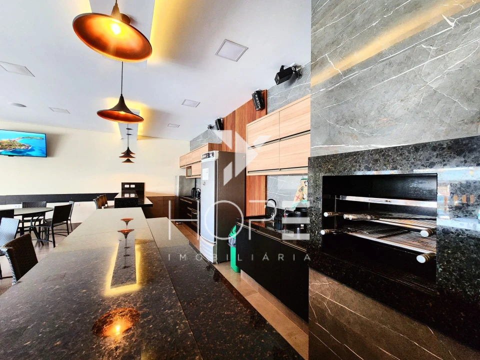 Imagens do imóveis Imóvel Comercial de Alto Padrão com Piscina e Espaço Gourmet à Venda em Cambé – Jardim do Café