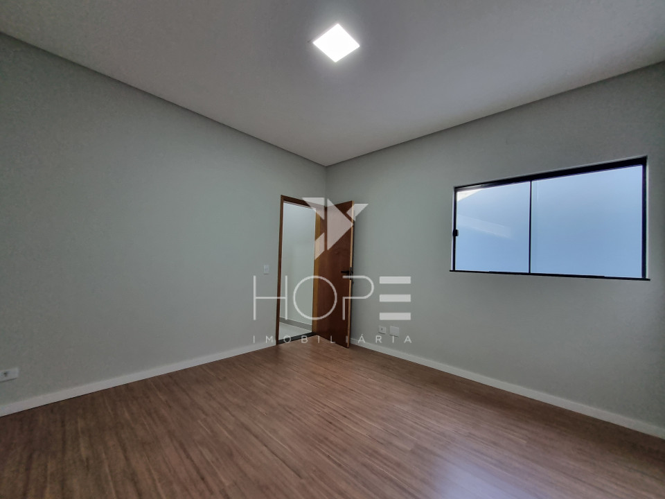 Imagens do imóveis CASA À VENDA NA REGIÃO NORTE