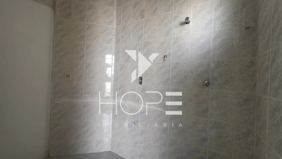 AMPLO ESPAÇO COMERCIAL  A VENDA - CENTRO - LONDRINA