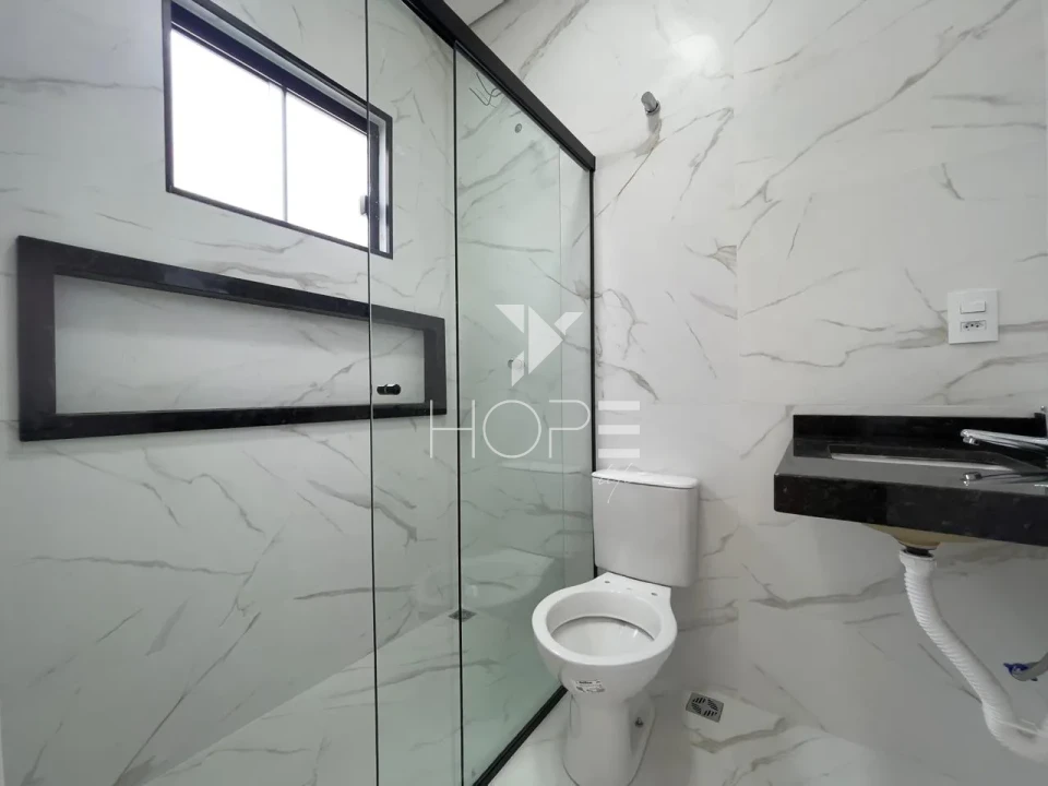Sobrado em Condomínio à Venda – 105m² Privativos - Morada das Flores (Rosas) – Cambé/PR