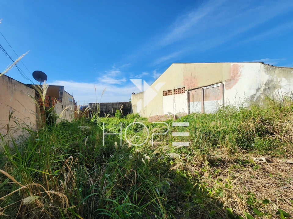 Terreno comercial à venda com 250 m² na Avenida do Sol – Jardim do Sol – Zona Oeste – Londrina PR