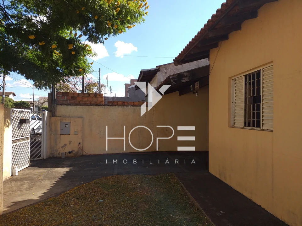 Casa à venda – 3 quartos – Jardim Montecatini – Cambé/PR