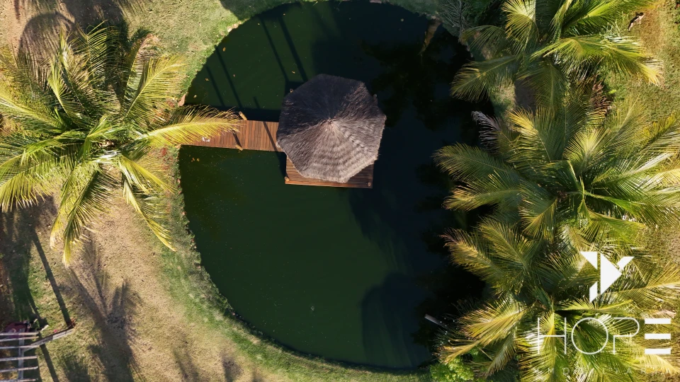 Imagens do imóveis CHÁCARA MOLHADA DE ALTO PADRÃO NO CONDOMÍNIO RIVIERA DO POENTE