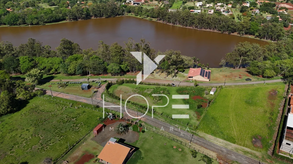 Imagens do imóveis terreno de 3220m² à Venda no Condomínio de Chácaras Itaúna – Ibiporã/PR