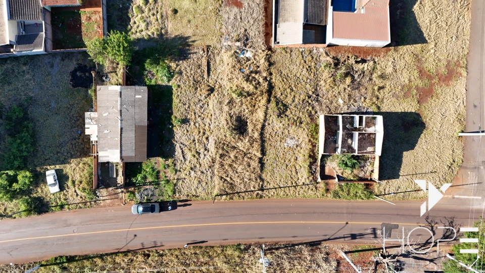 Imagens do imóveis TERRENO COMERCIAL A VENDA NA AVENIDA DA MARATONA