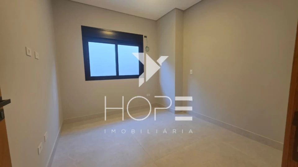 Casa com 3 Quartos (1 Suíte) para Venda e Locação – 127m² – Dom Pedro - Zona Leste – Londrina/PR